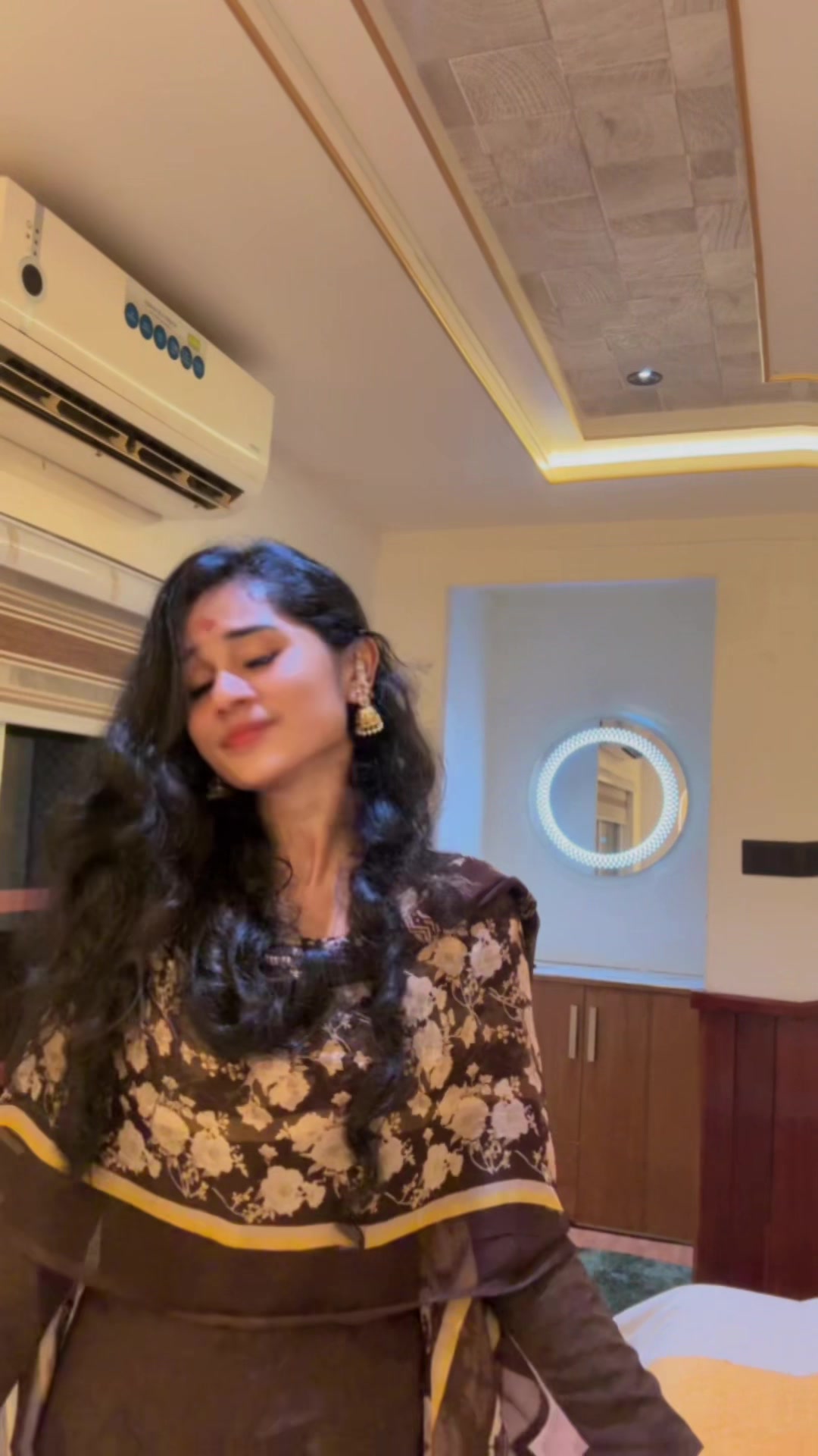 @gayathiri_sm