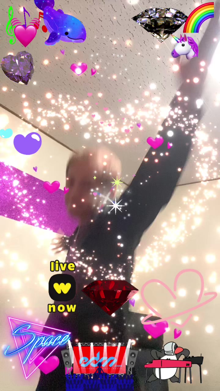 @💎Kouzou 🌈🟣