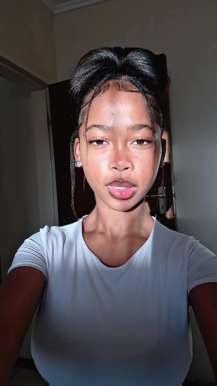 @★Future🧟♀️★
