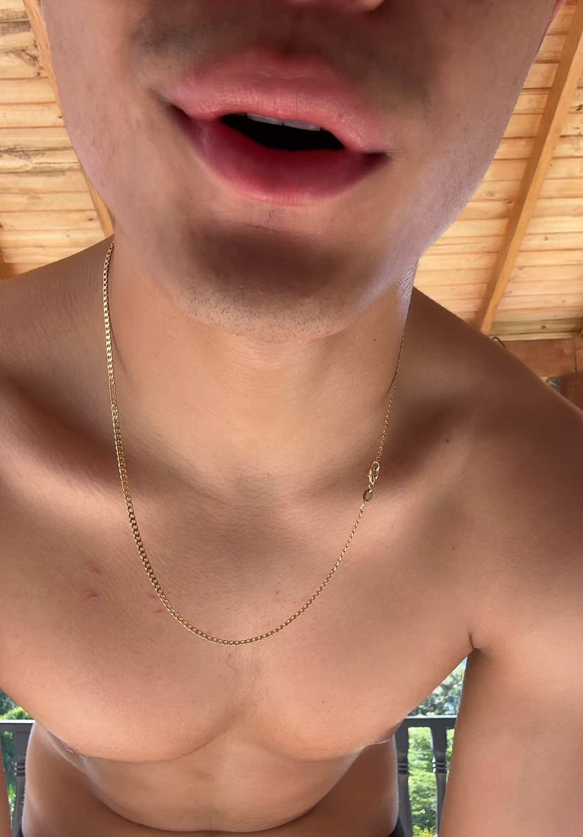 @𝐇𝐮𝐠𝐨 🦦