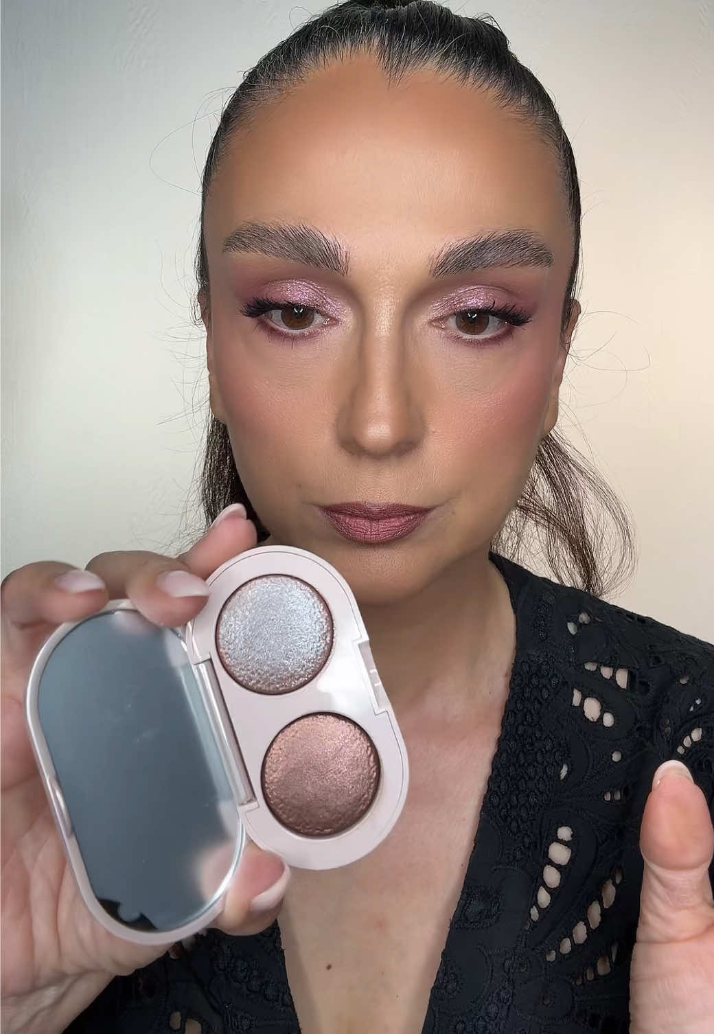 @Stavroula.p.mua