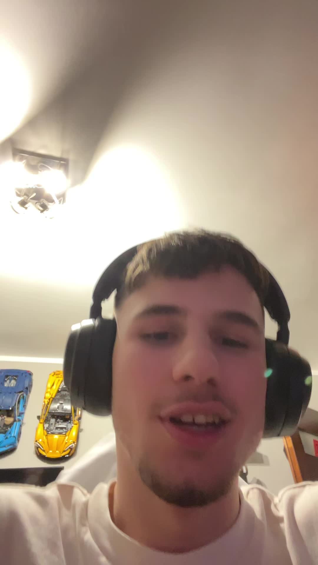 @WWsAvH