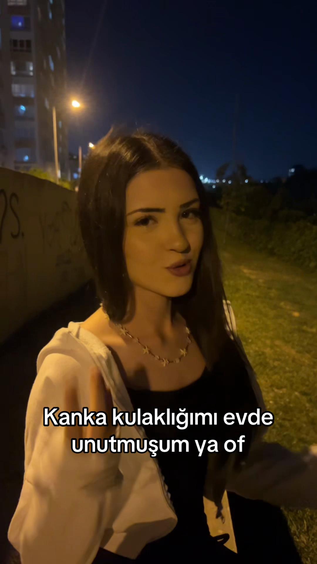 @Azo