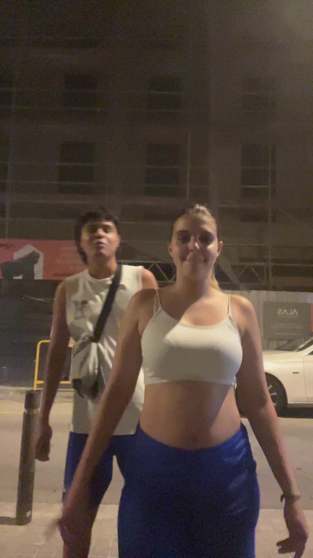 @gonferlc