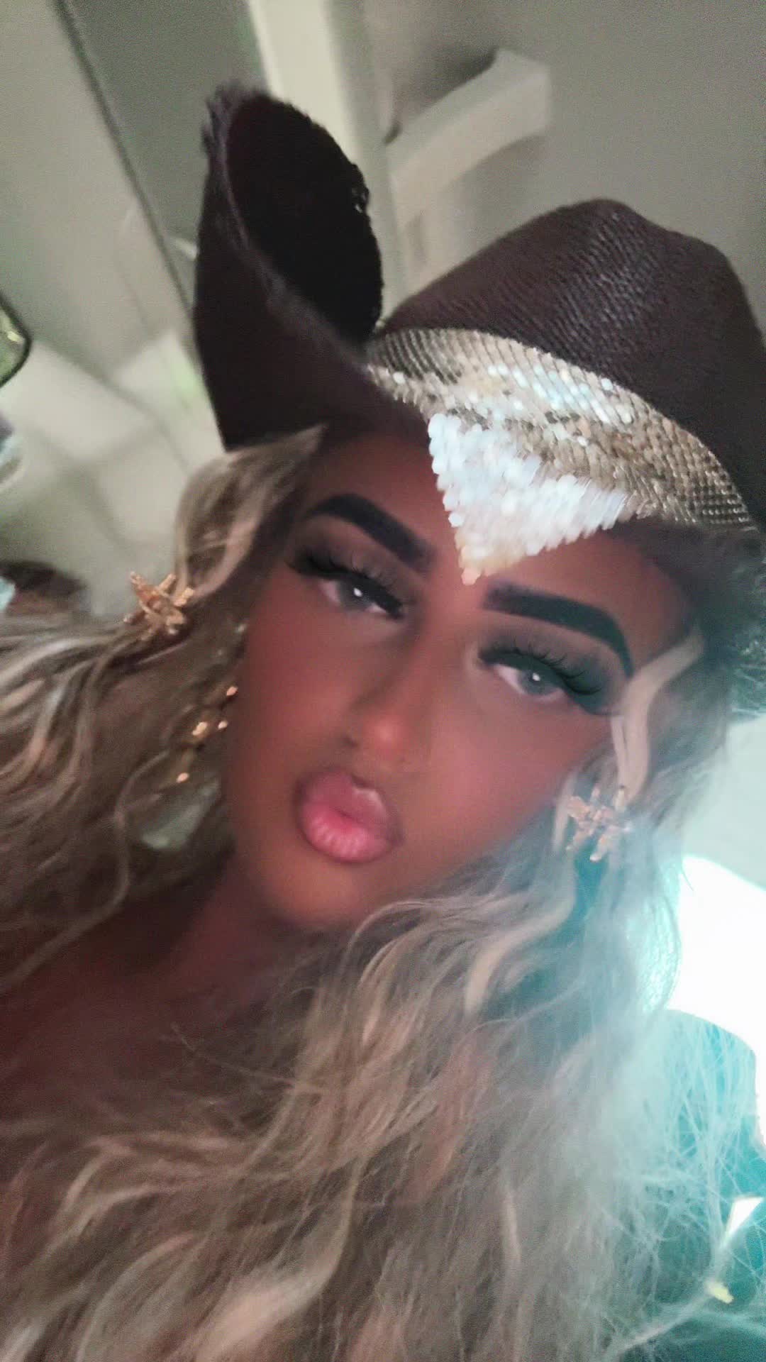 @AlisonW2k26