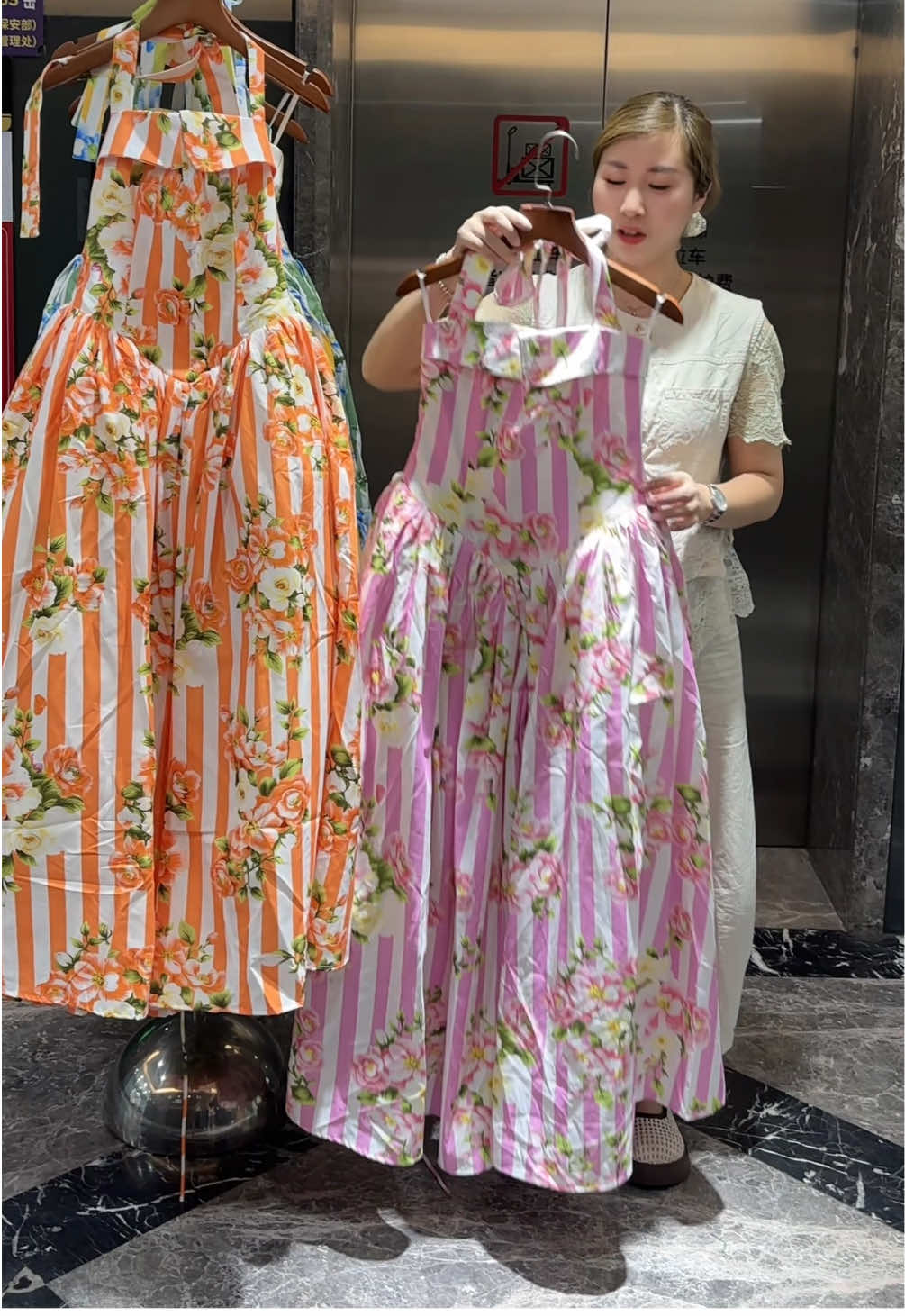 @Guangzhou Anna GarmentFactory