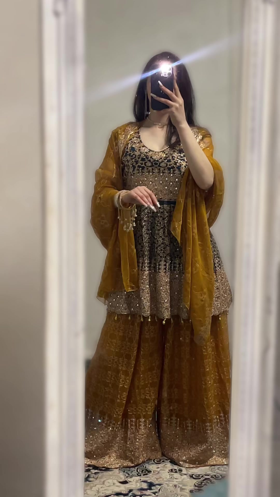 @Zohra