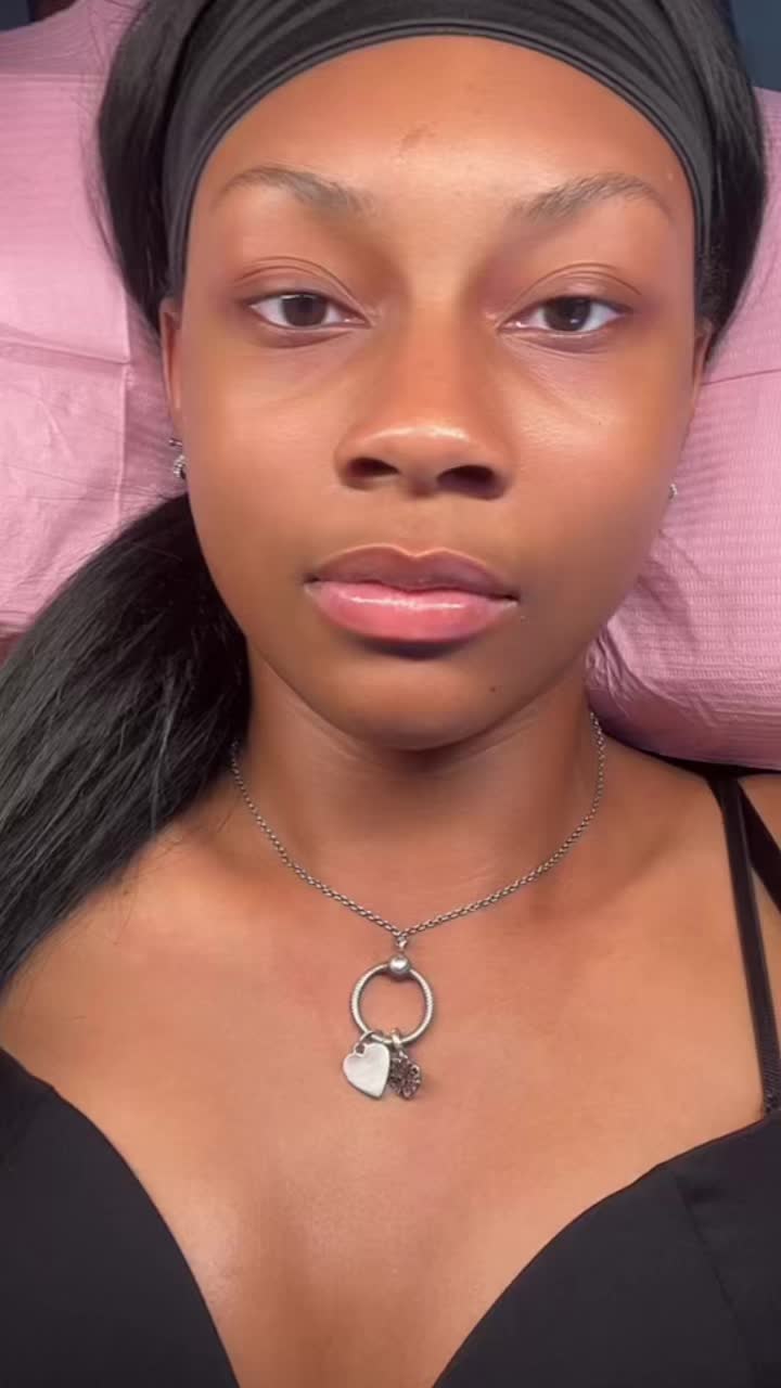 @GOLDNLASH