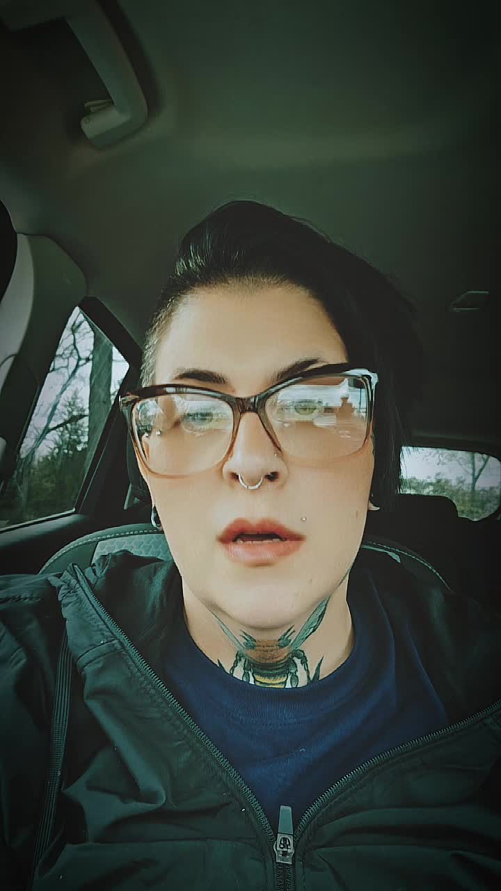 @𝐻𝑜𝑒𝐵𝑒𝑒𝐵𝒶𝑔𝒾𝓃𝓈🫦💦🍑