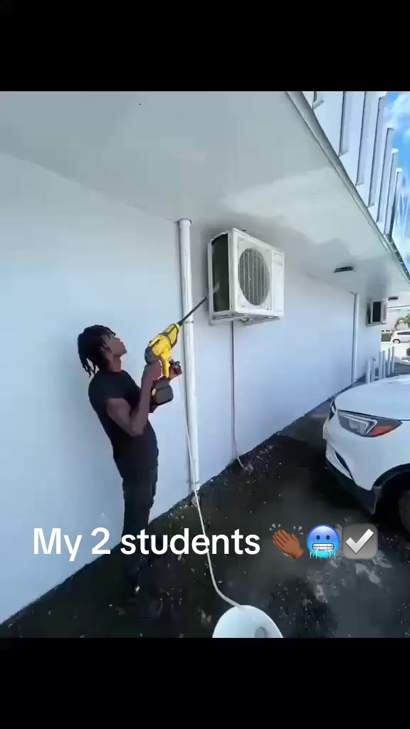 @A/C MAN 🥶
