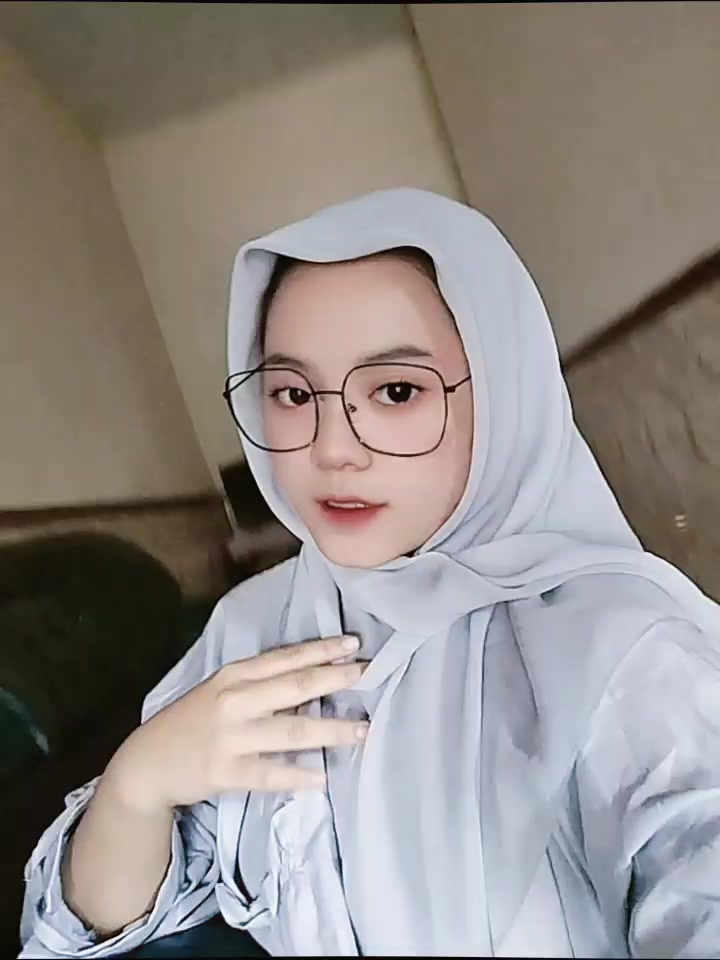 @xy.apputri