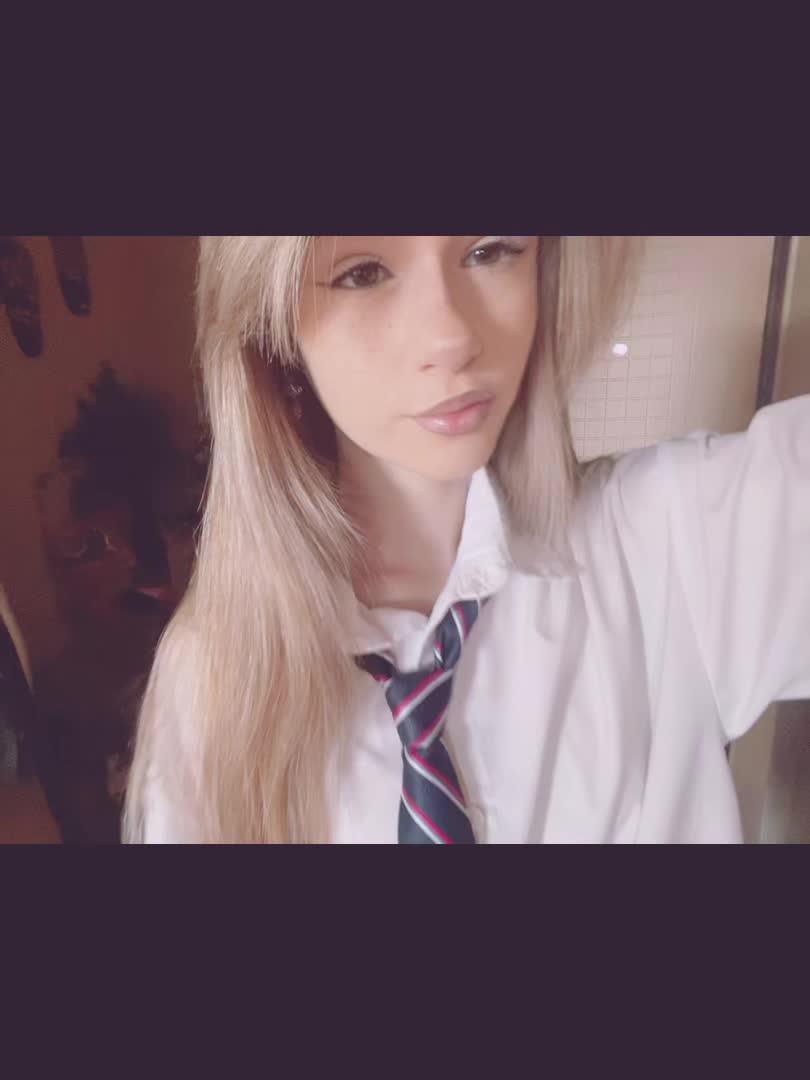 @KARISSA KISSS