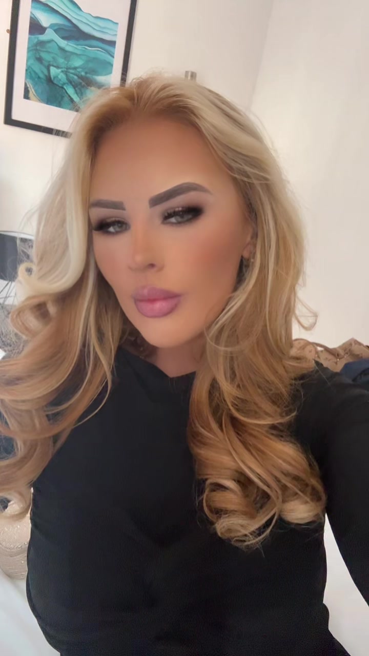 @🧚🏼&zwj;♀️