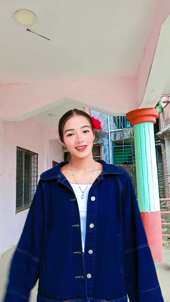 @Aaruuu😘🦋