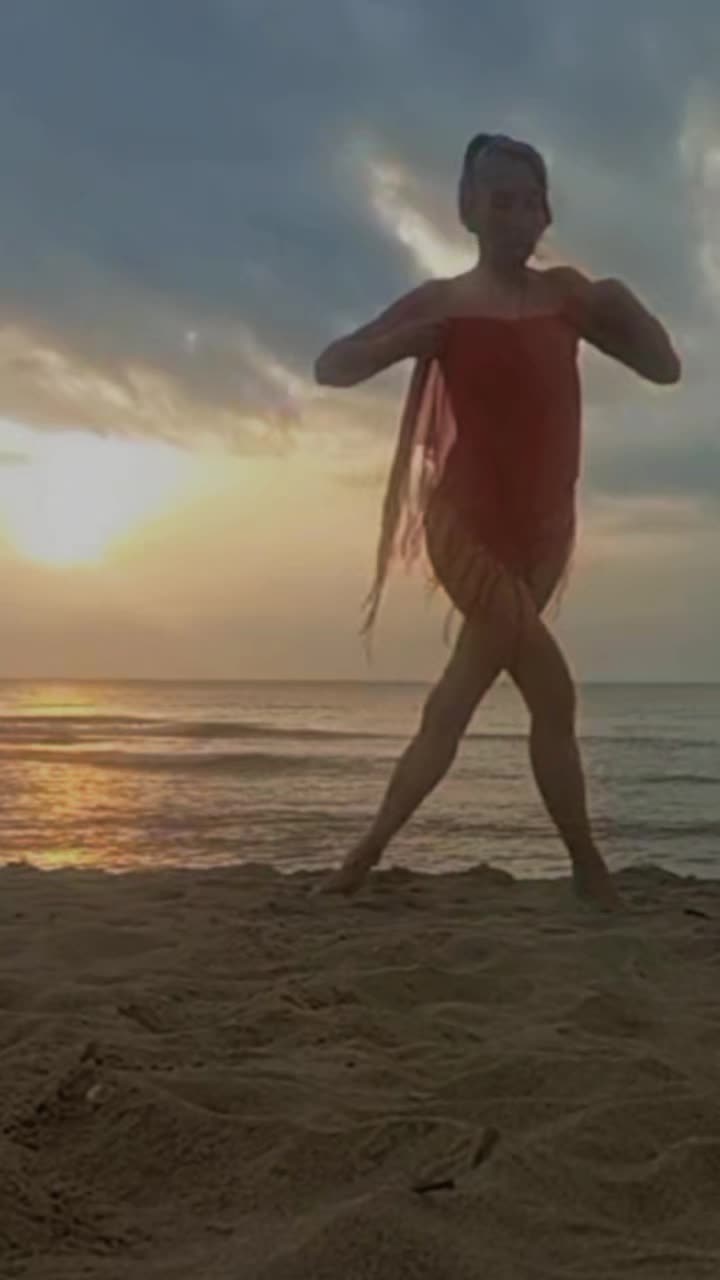 @Carmen_Tanzora