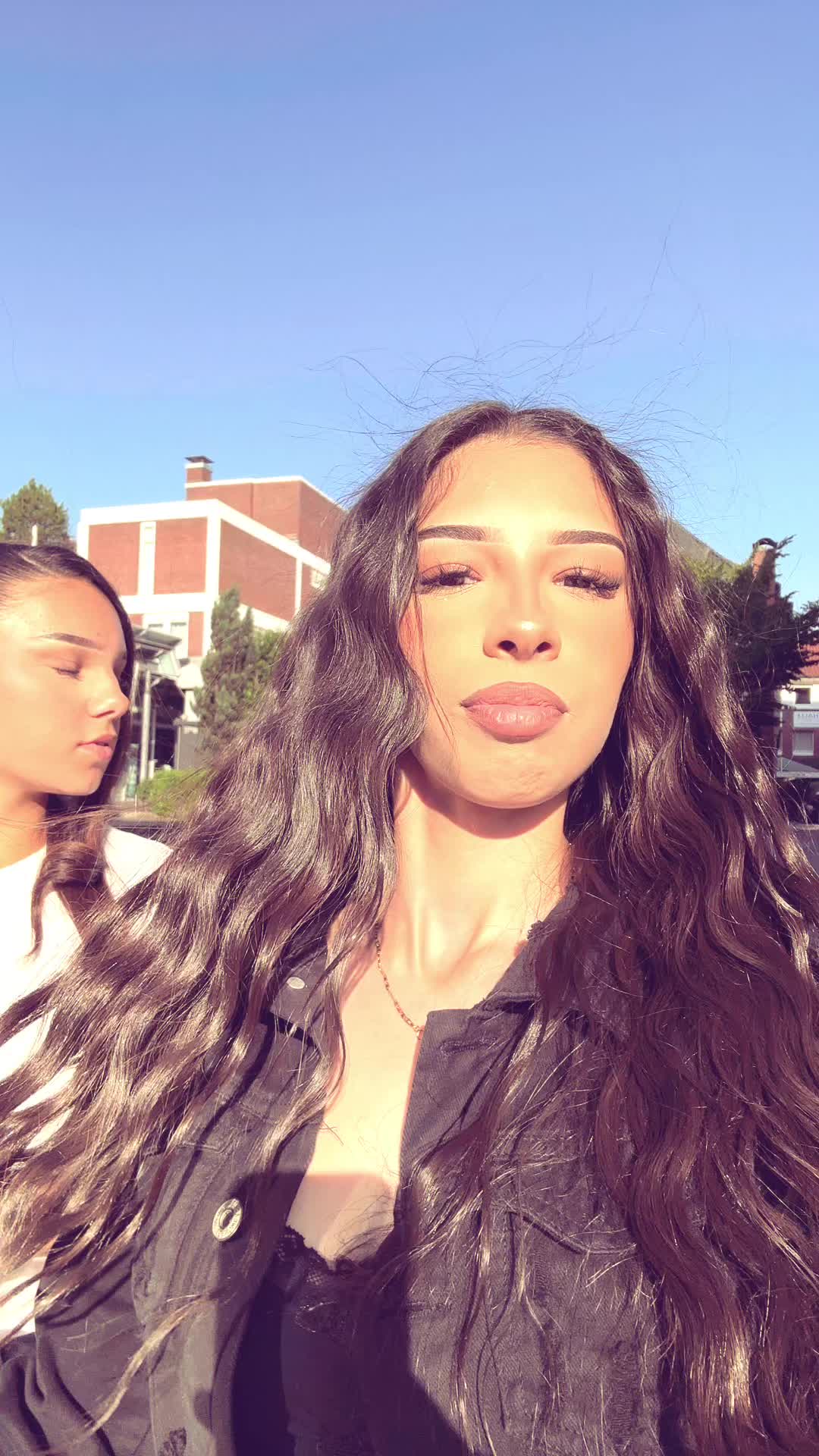 @Luhclaxdia