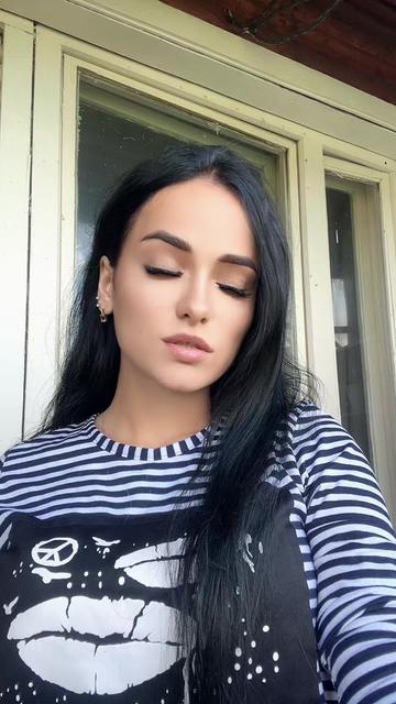 @Svetlana_Smaill0