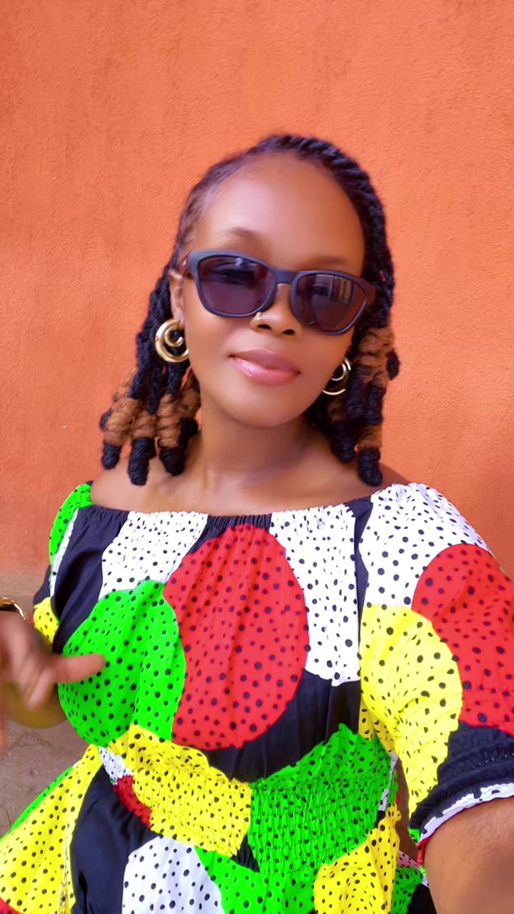 @Carol Wawira