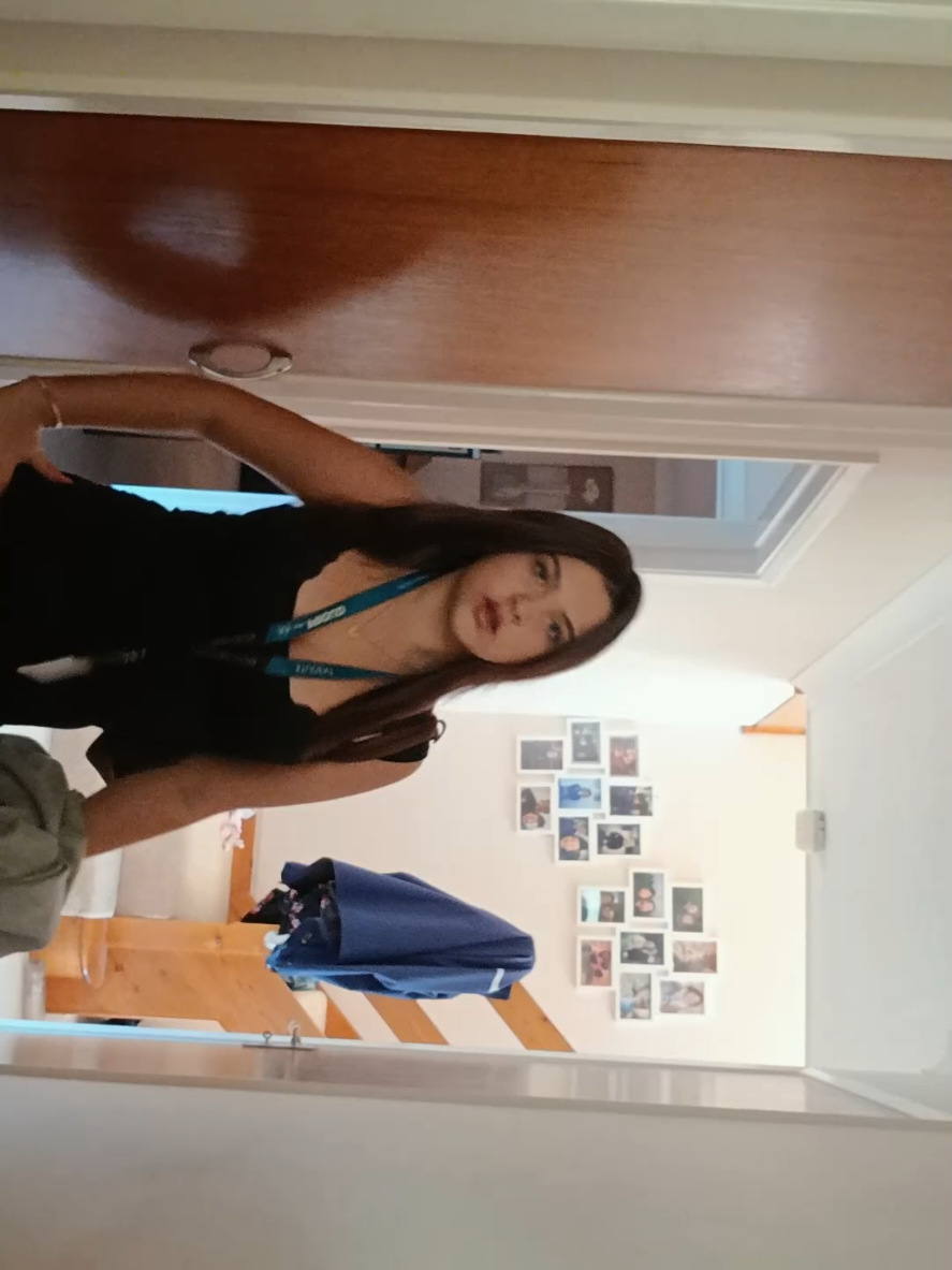 @xx.hollie.xx