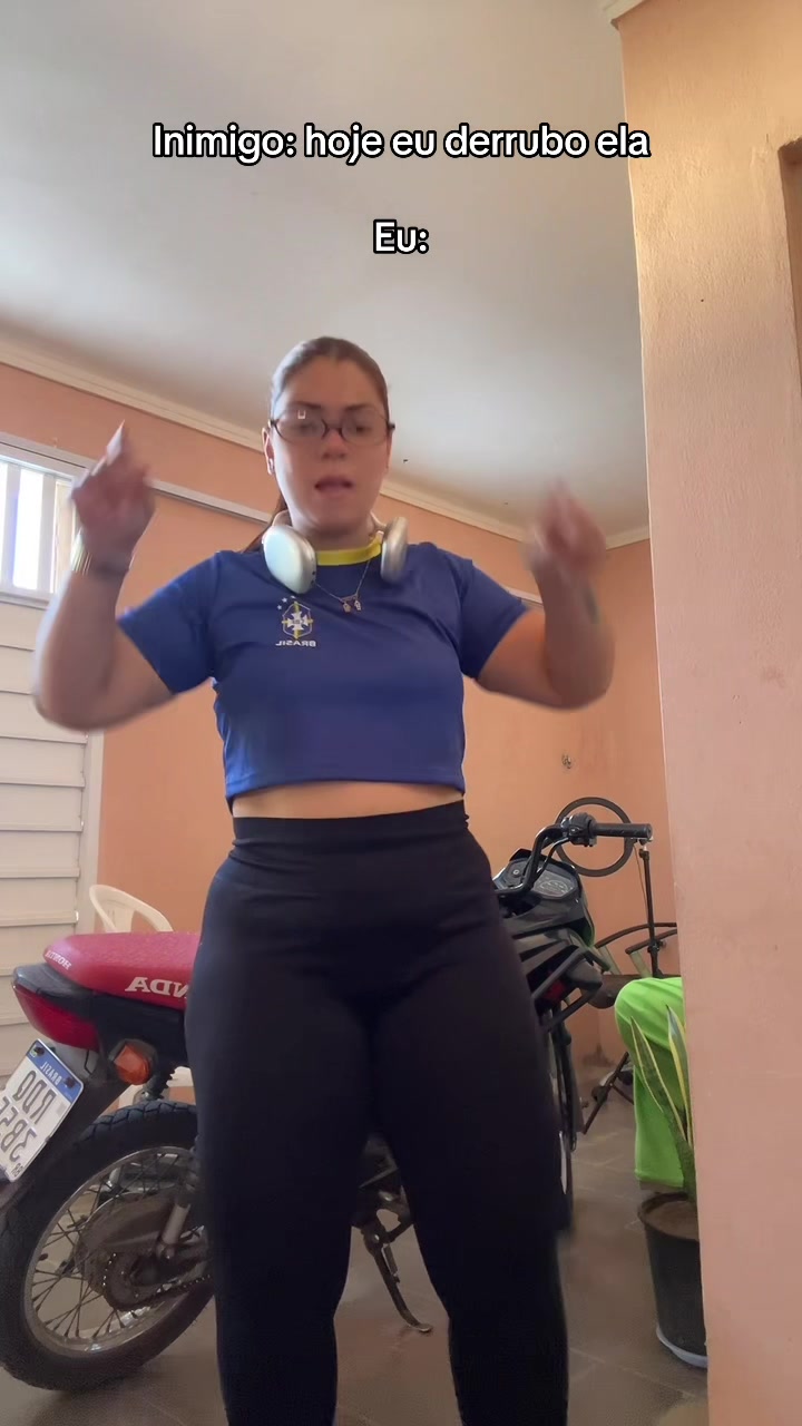 @Jade Brito