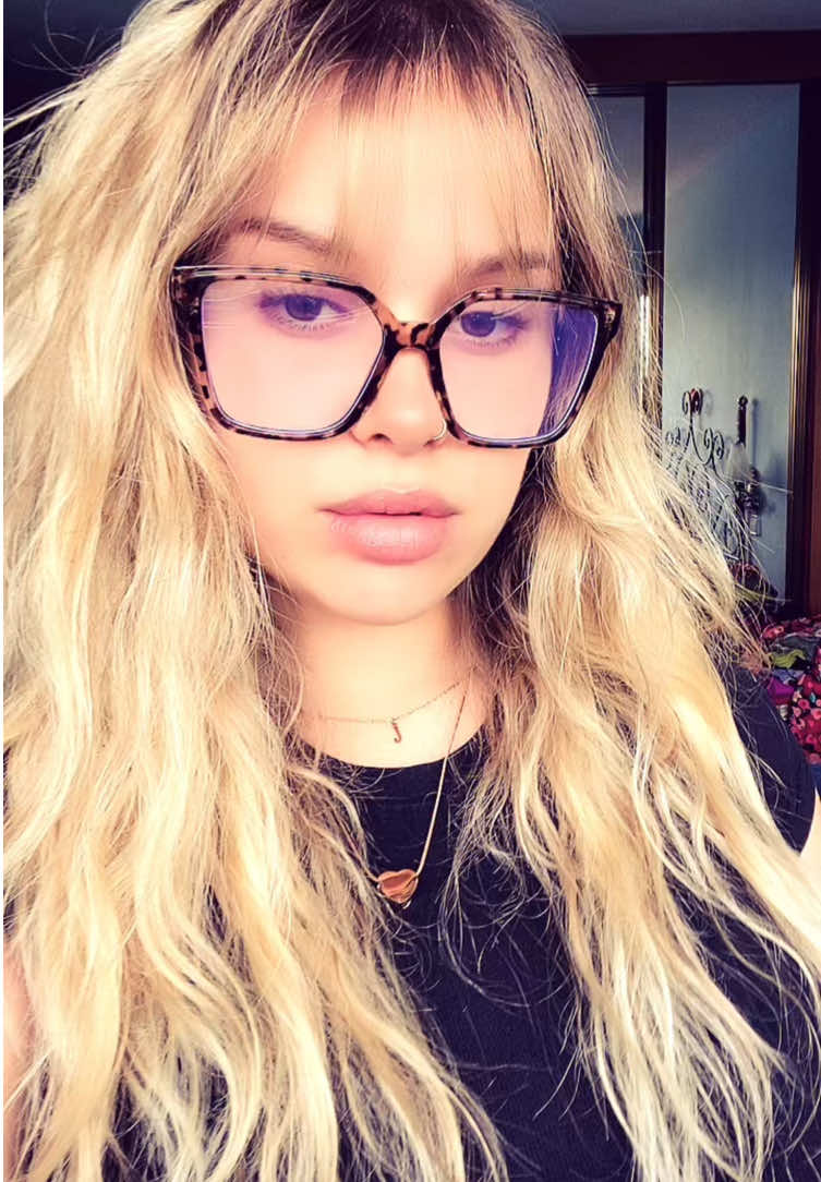@Sara Lech&oacute;n