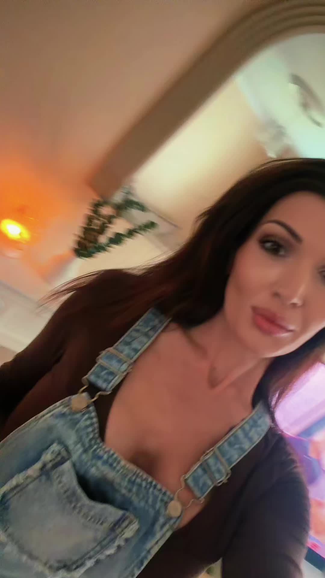 @Zena36