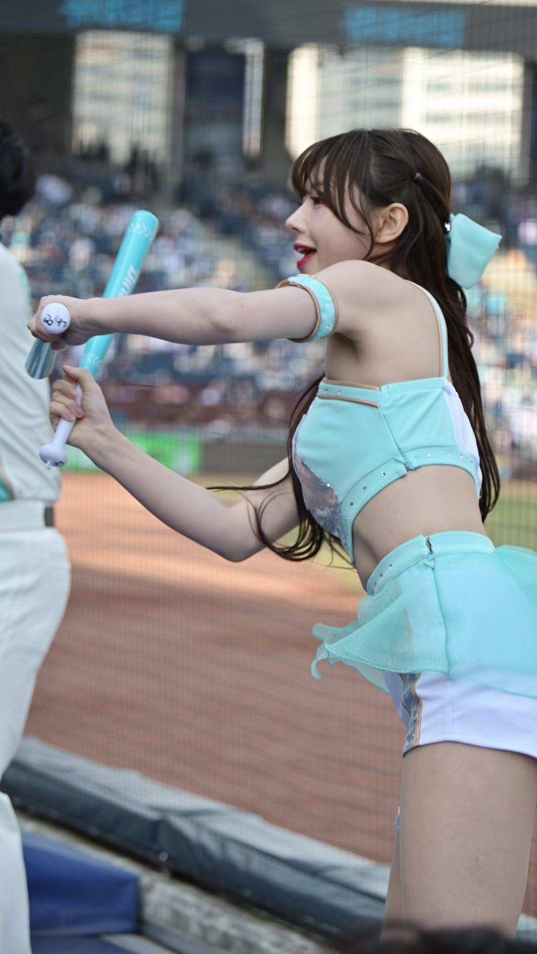 @돌삼