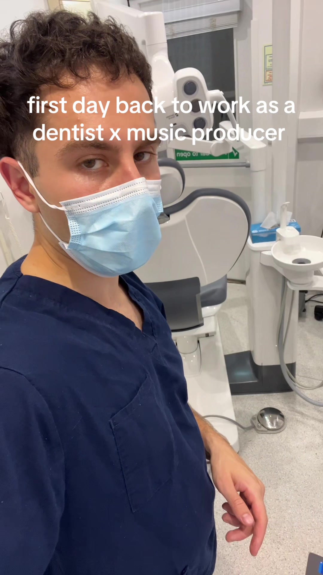 @plaque2plaques