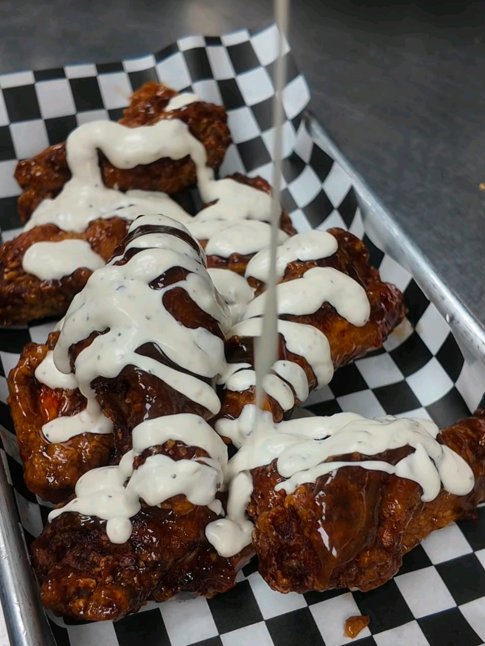 @Foodie Bros | Every1Eats
