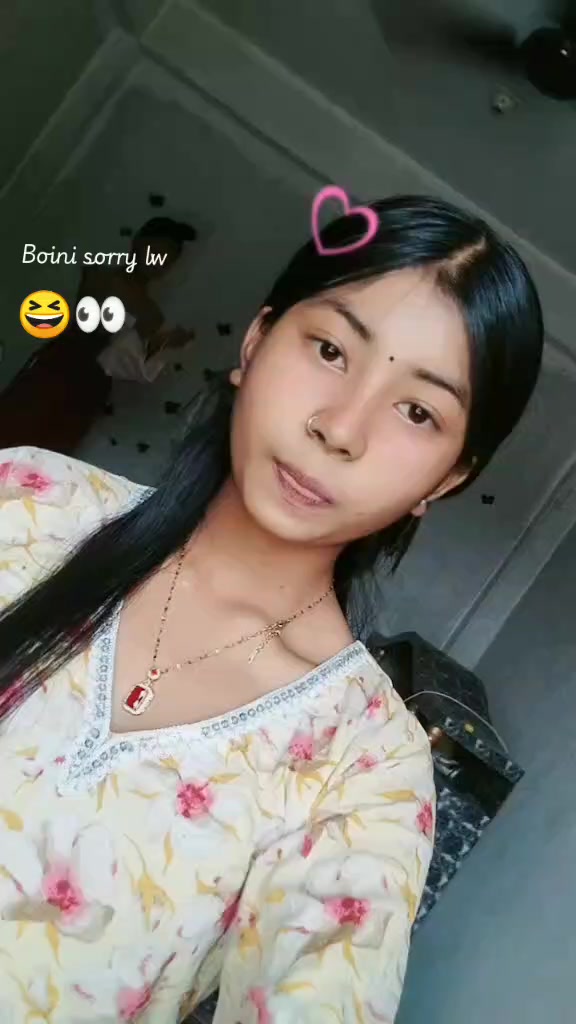 @WhO iSs MaNdiLuUuuuu....💢🐼