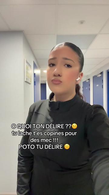 @Alyssa🍇