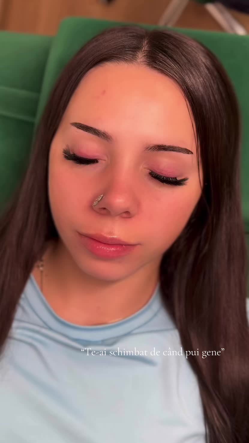 @Larisa Miruna Lash&Brow Artist