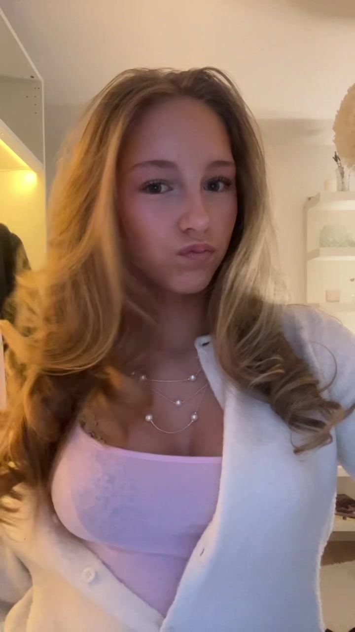 @ellie