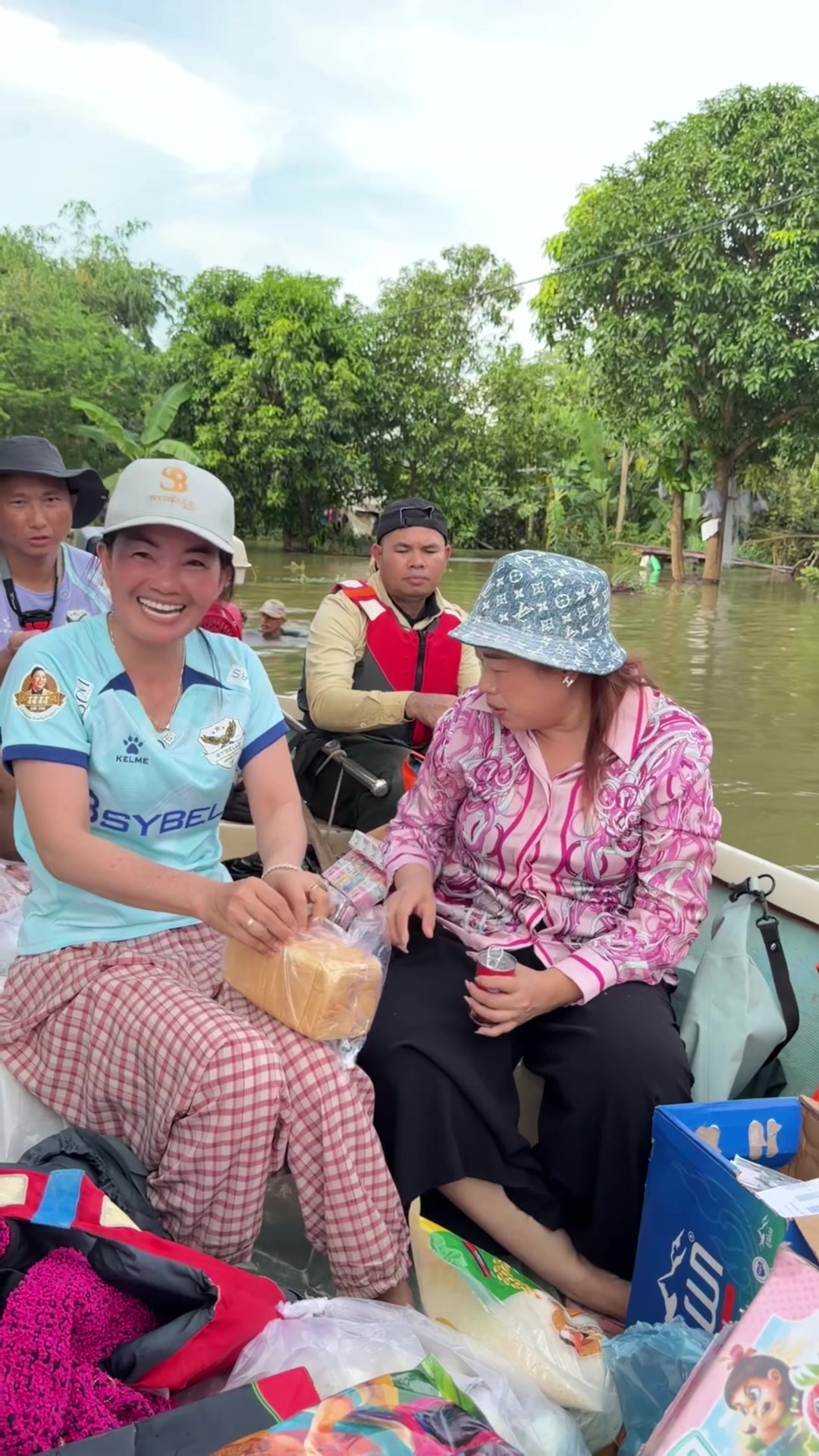@Sok Reaksmey - សុខ រស្មី