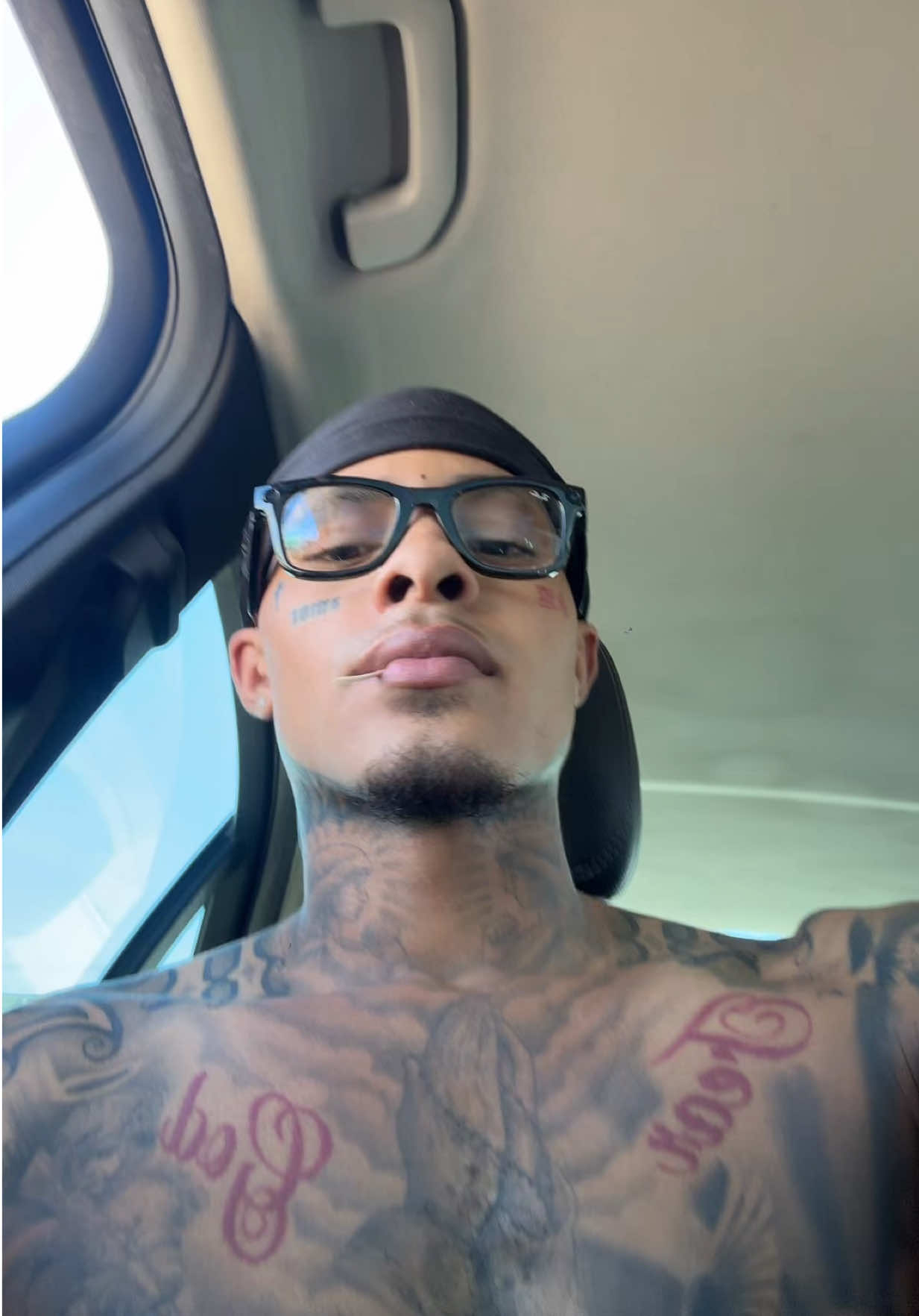 @Cjsoguapo