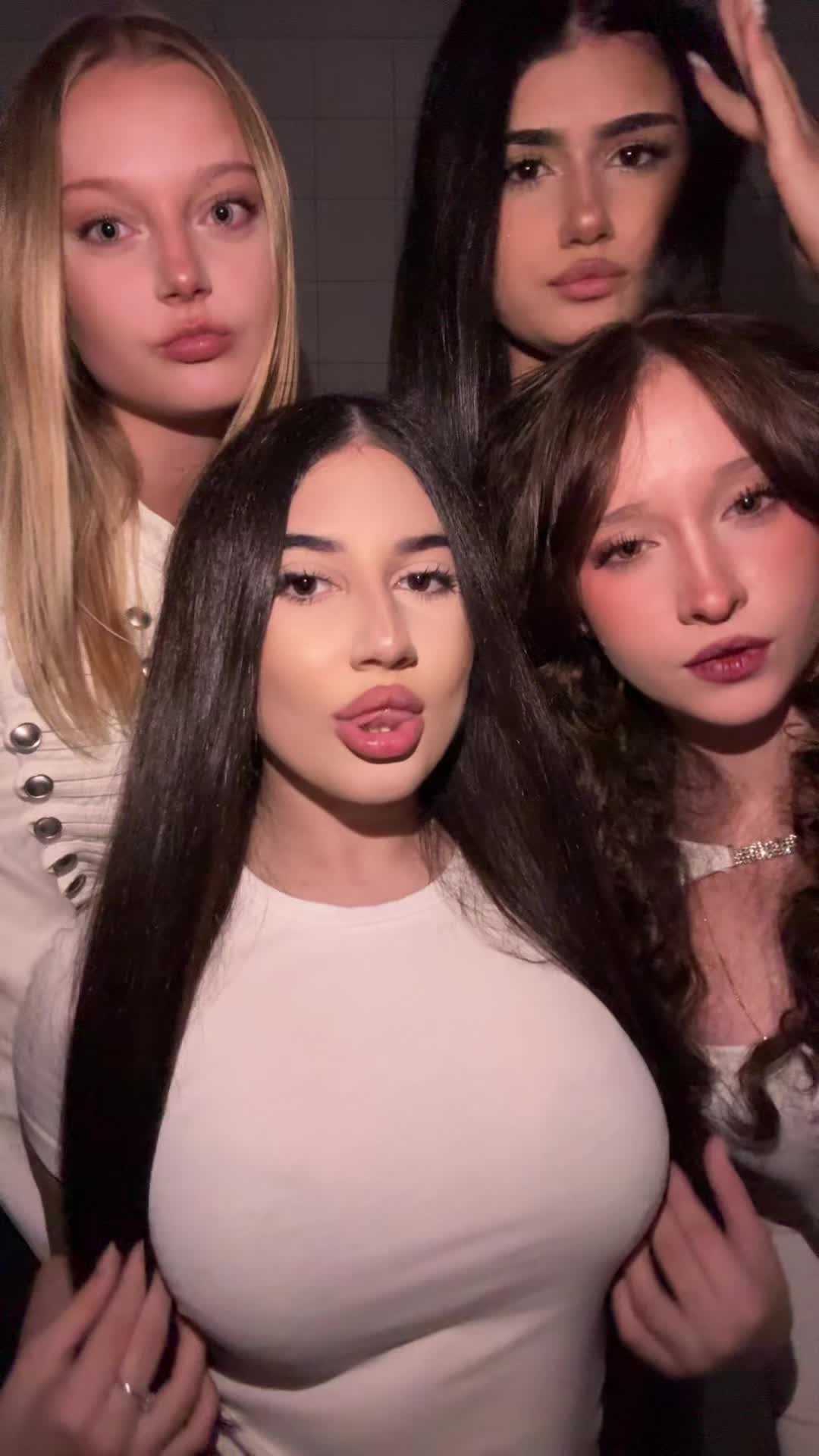 @Алитишка