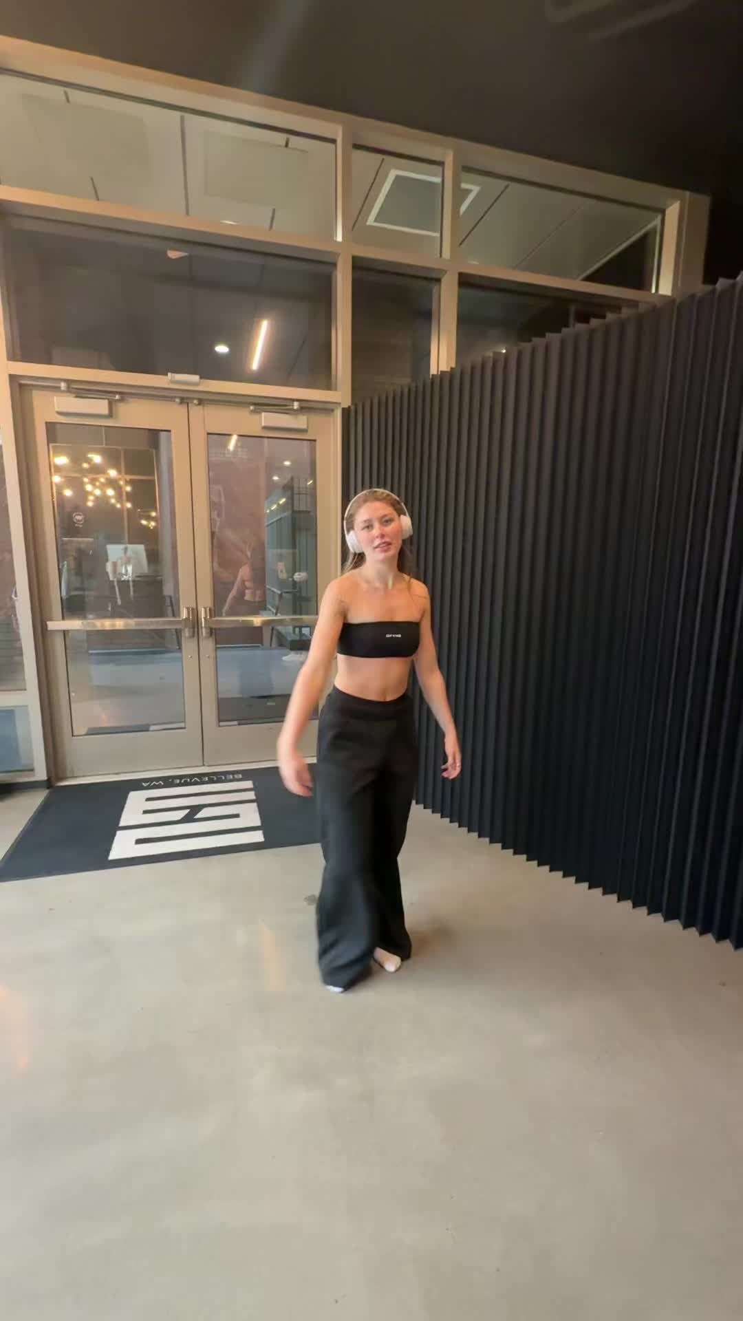 @ellieplumm