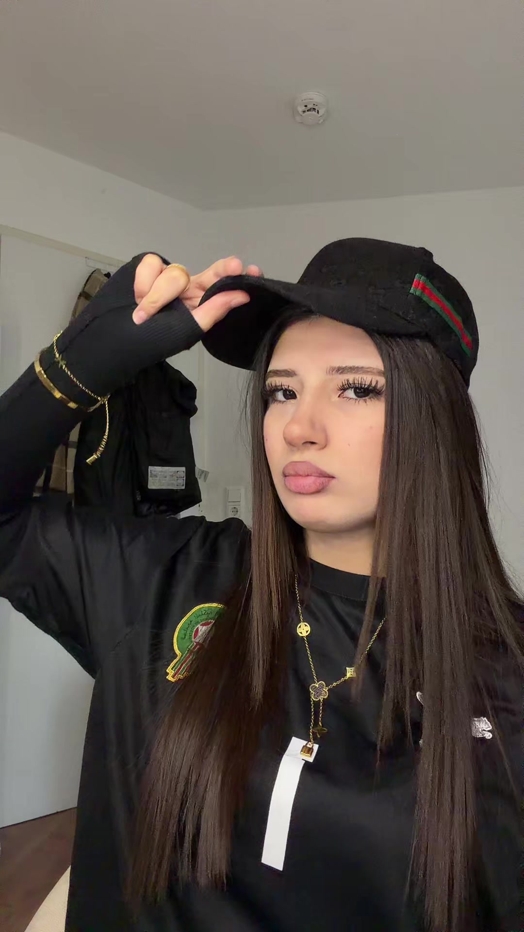 @𝓝