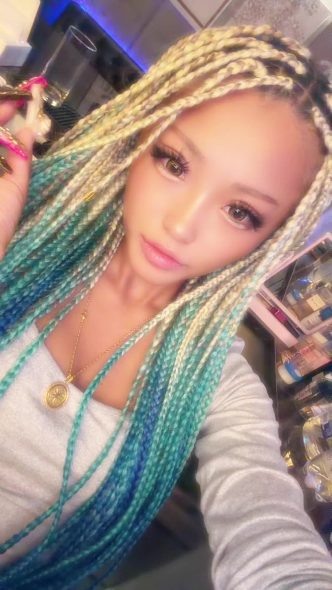 @。