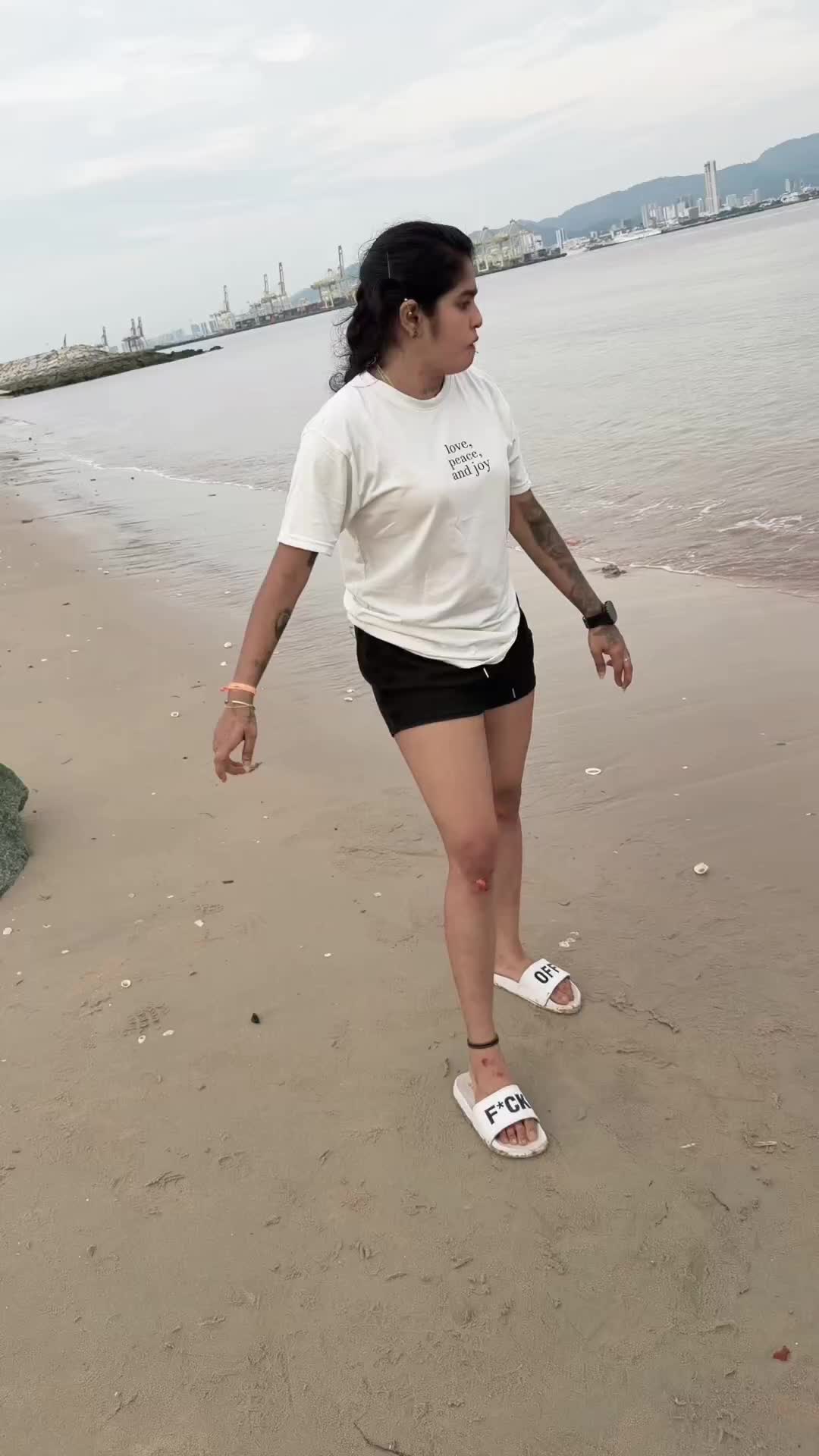 @𝓐𝔀𝓮𝓴_𝓳𝓪𝔂𝓫𝓮𝓮🐊🤍
