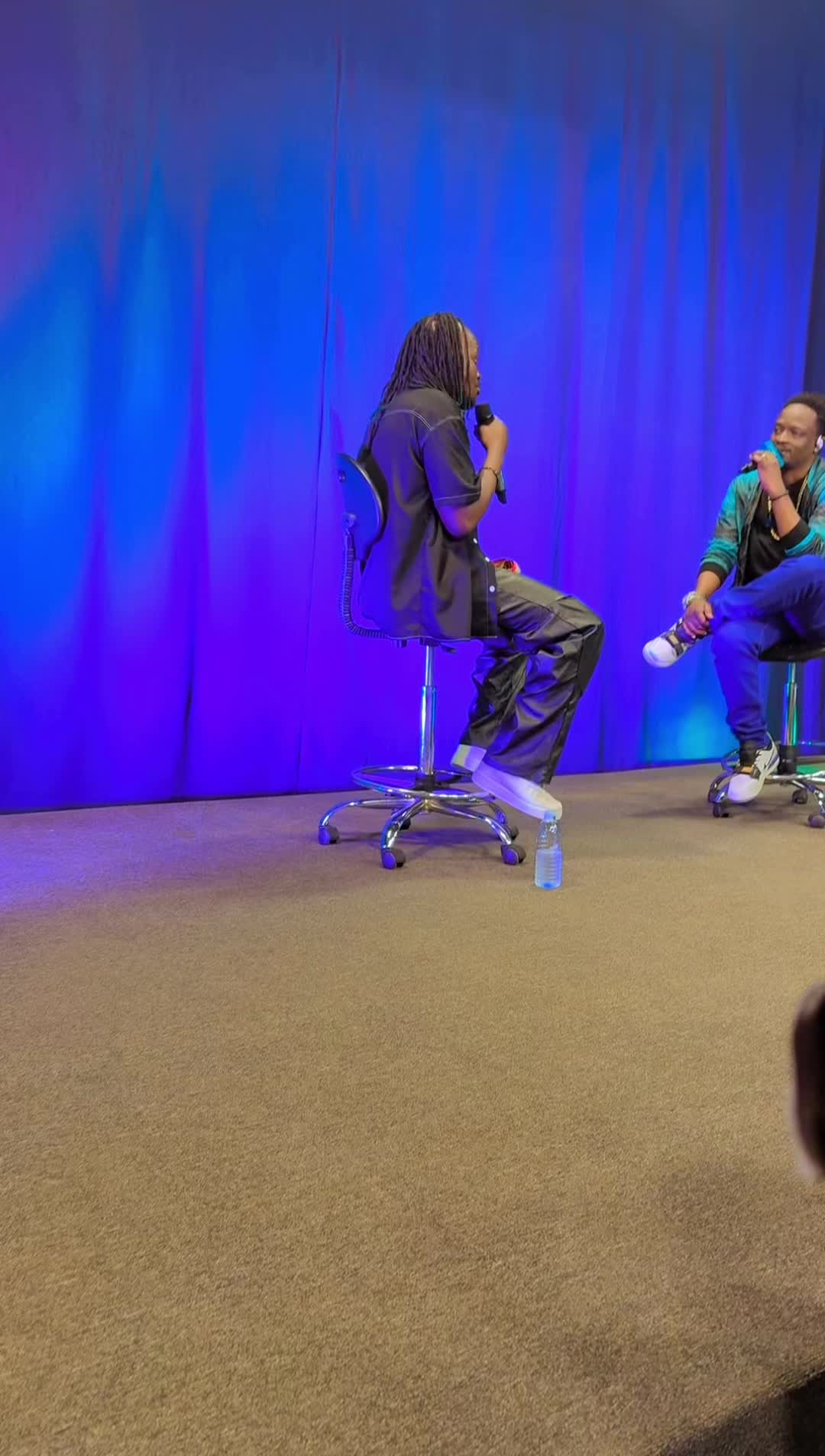 @FlossDaArtist🇺🇬🇬🇧