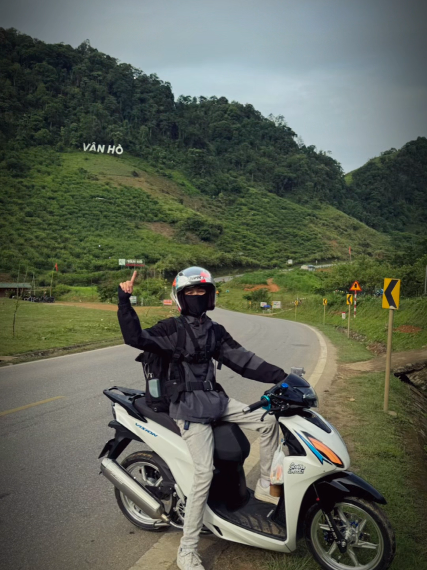@Mây Lang Thang 🇻🇳
