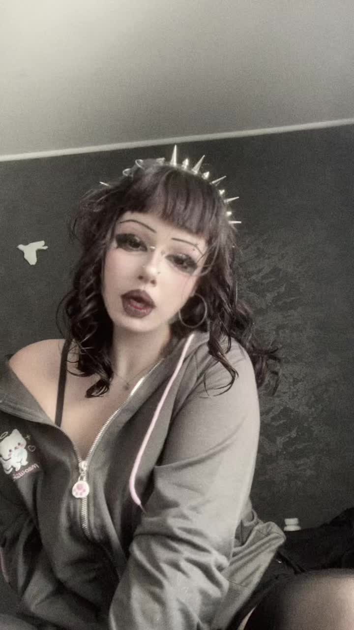 @Meeeoooww