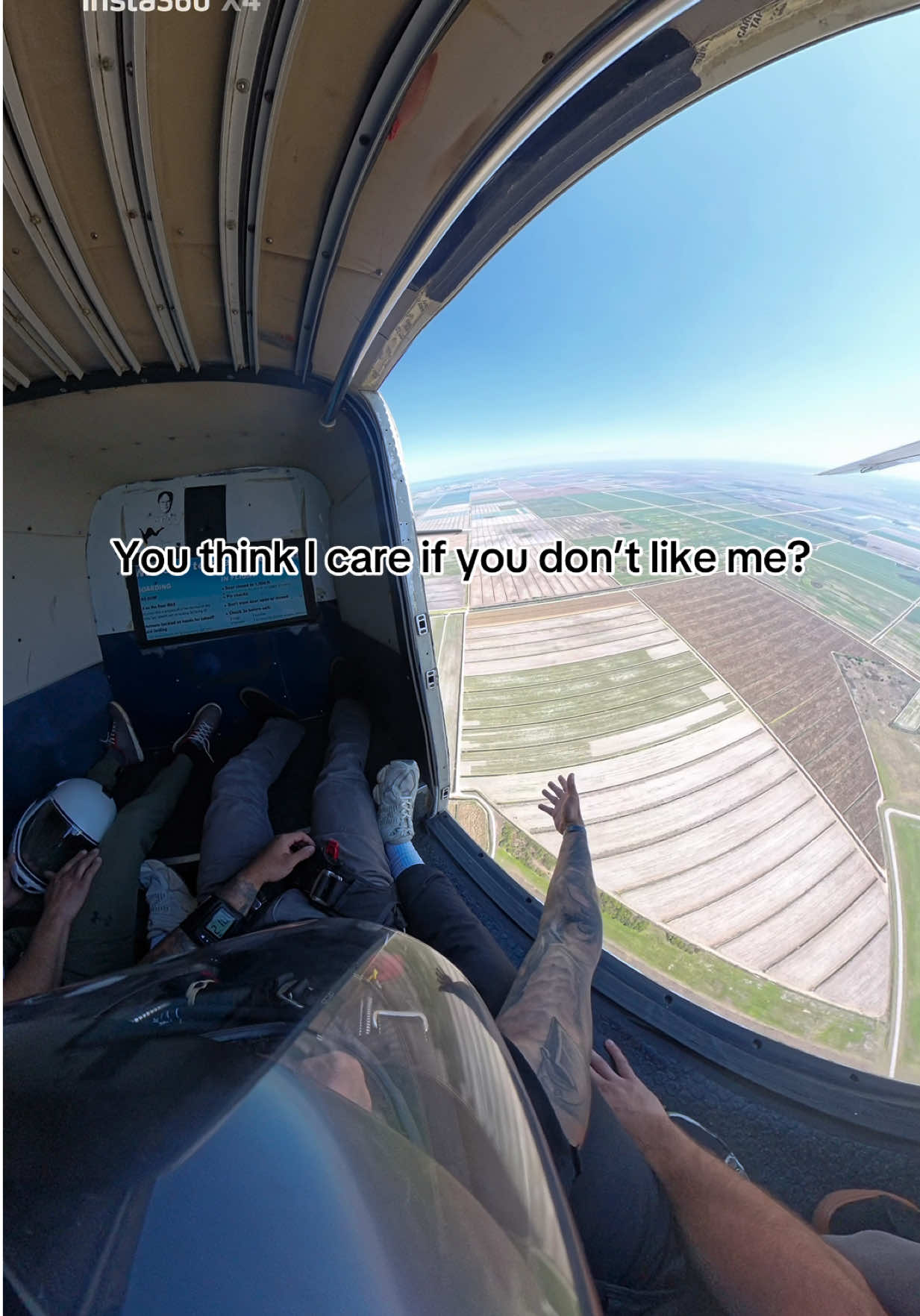 @Mj