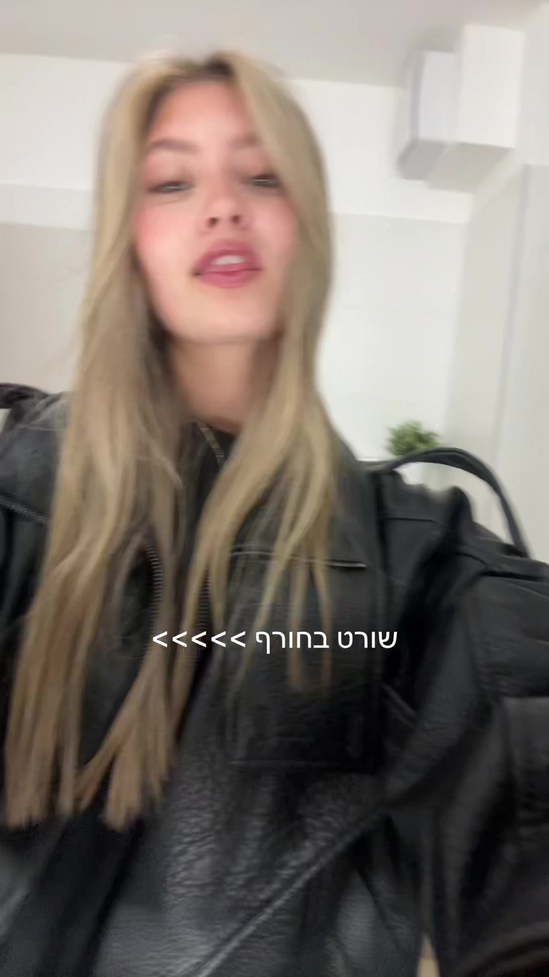 @Eilishaked02