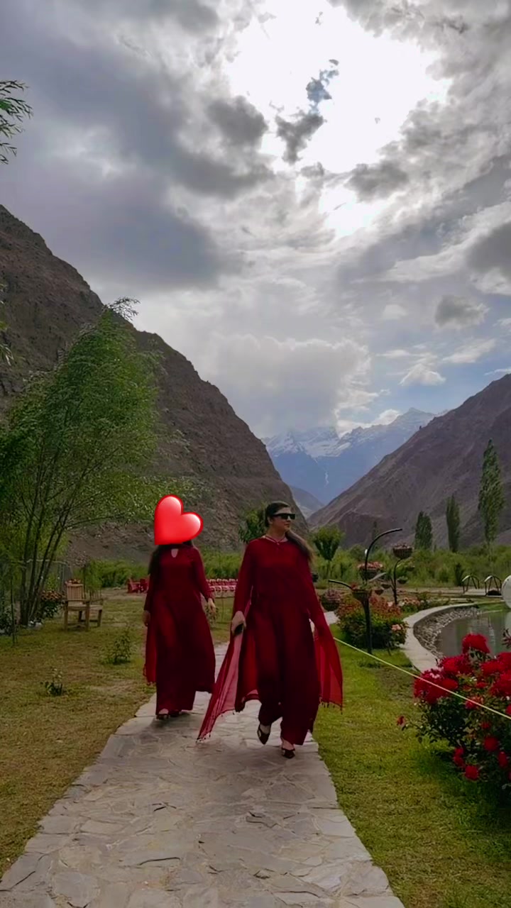 @Maria khan