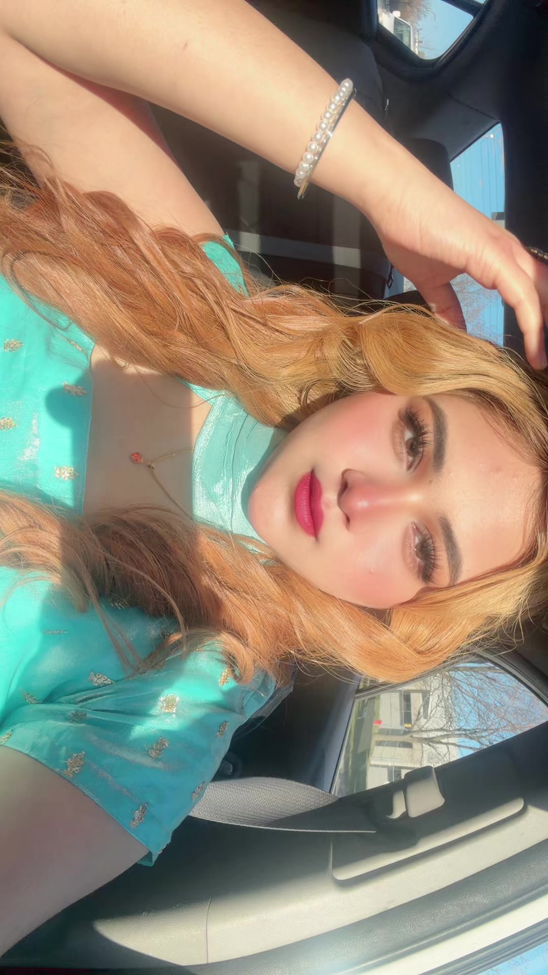@Rosèe