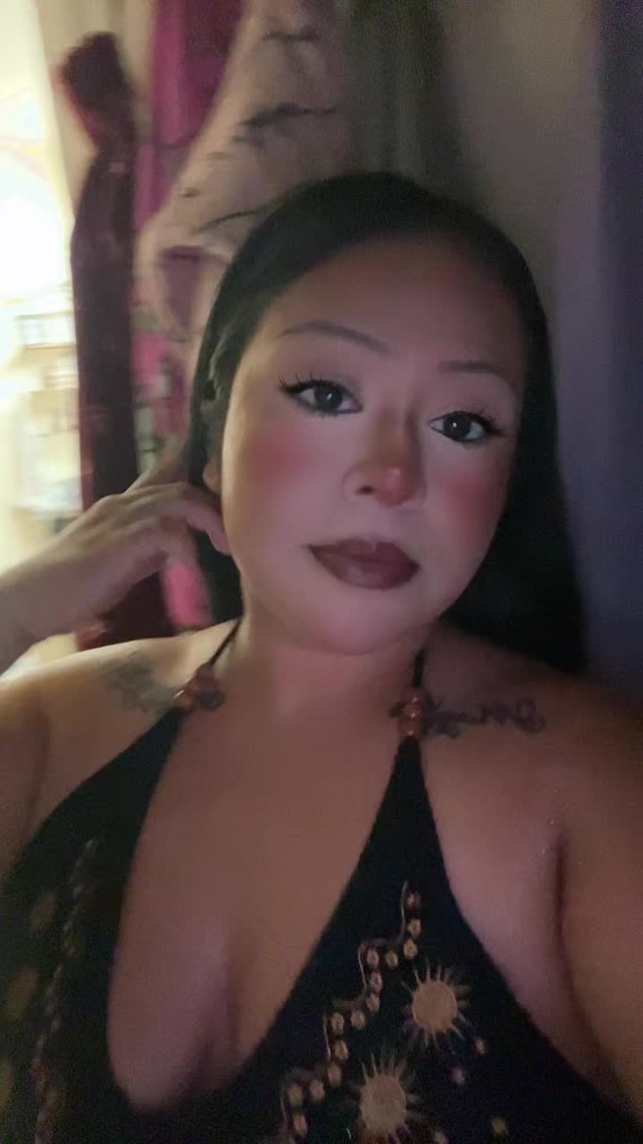 @Jess C🌙