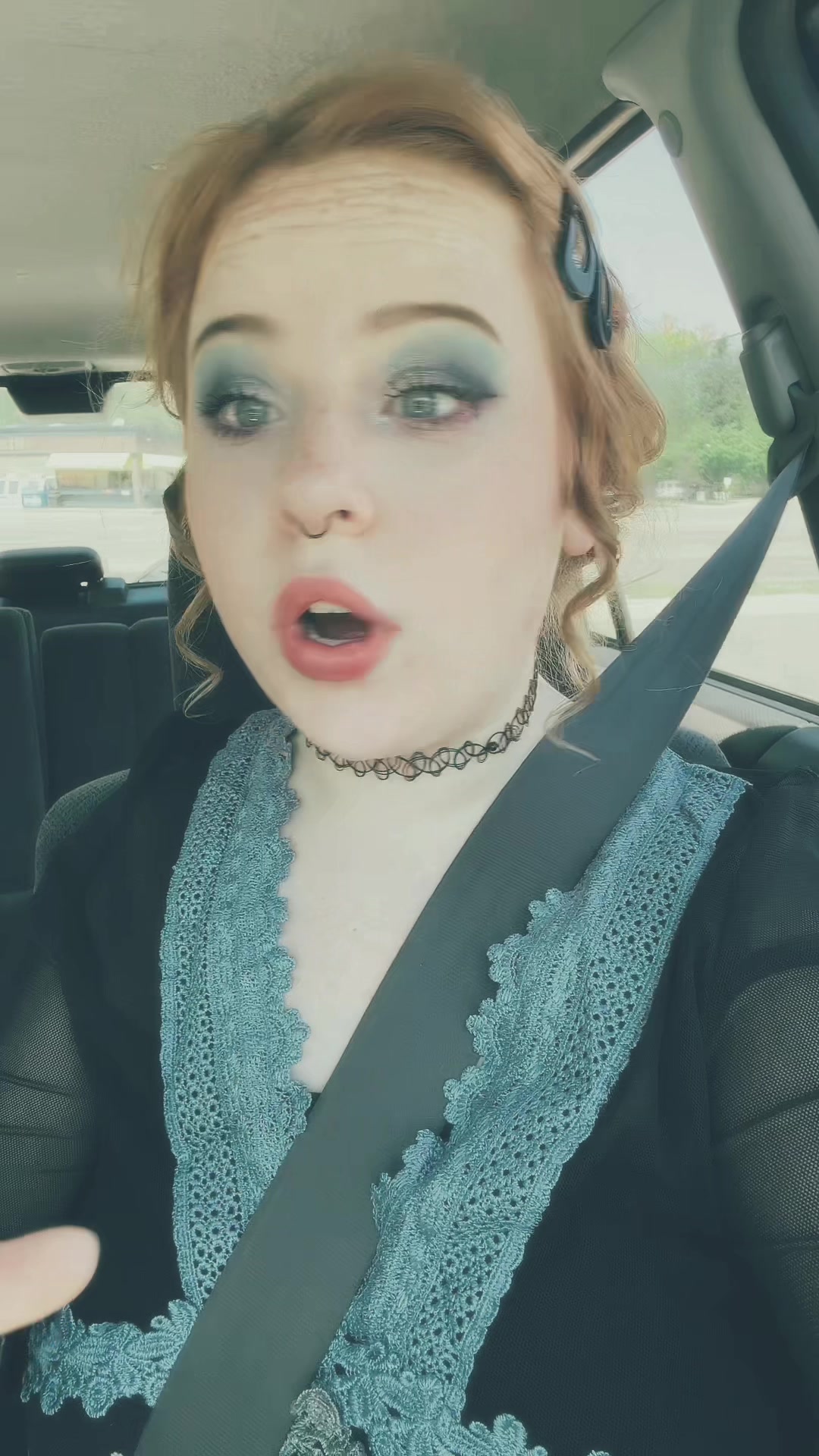 @Alex🤟🏻