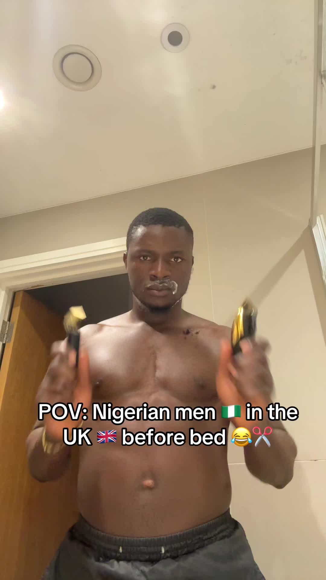 @️